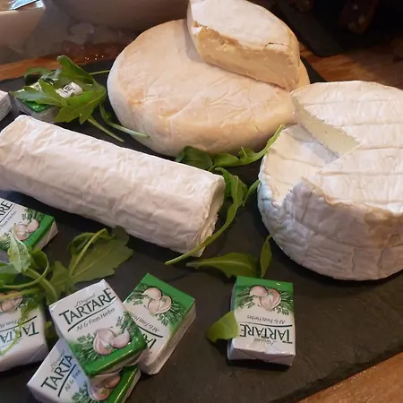 Отель Millenaire